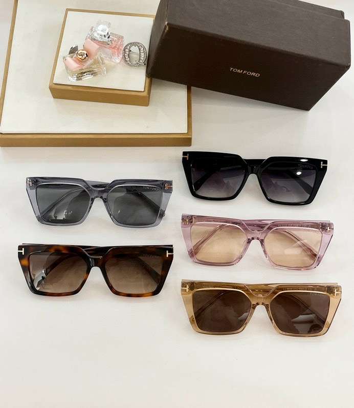 Picture of Tom Ford Sunglasses _SKUfw54144204fw